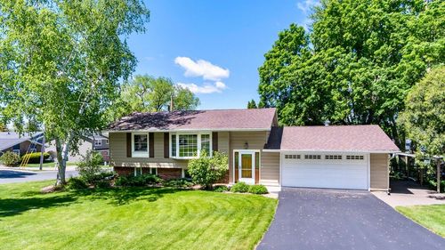 3736 Cliffside Dr, Shelby, WI, 54601 | Card Image