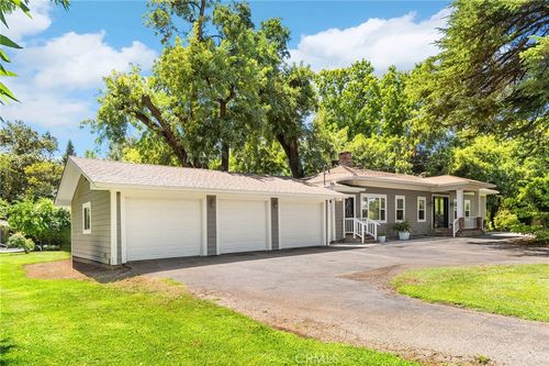 2176 Bidwell Ave, Chico, CA, 95926-9609 | Card Image