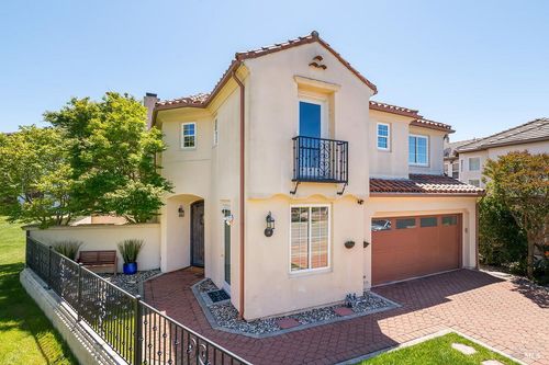 34 Woodbridge Way, Novato, CA, 94949-6291 | Card Image