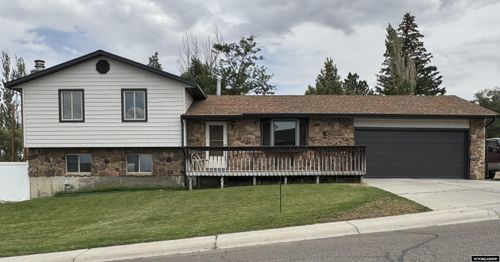 1805 Carson St, Rock Springs, WY, 82901-6713 | Card Image