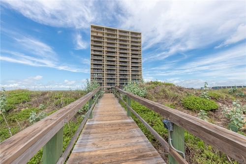 601-6109 State Highway 361, Port Aransas, TX, 78373-4871 | Card Image