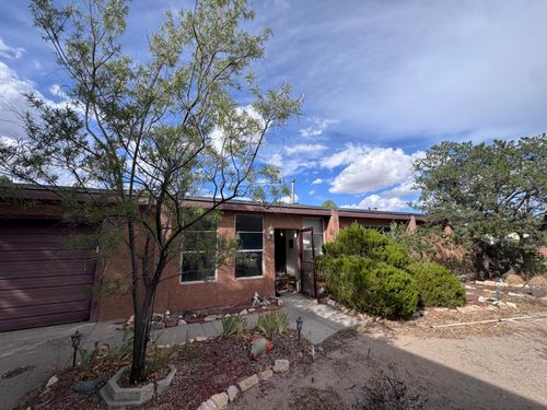 308 Recodo Pl, Rio Communities, NM, 87002-6325 | Card Image
