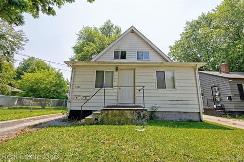 1425 Lincoln Ave, Flint, MI, 48507-1524 | Card Image