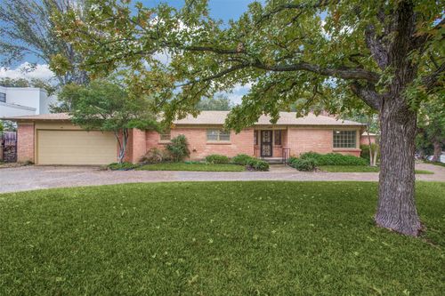 6491 Waverly Way, Fort Worth, TX, 76116-7357 | Card Image