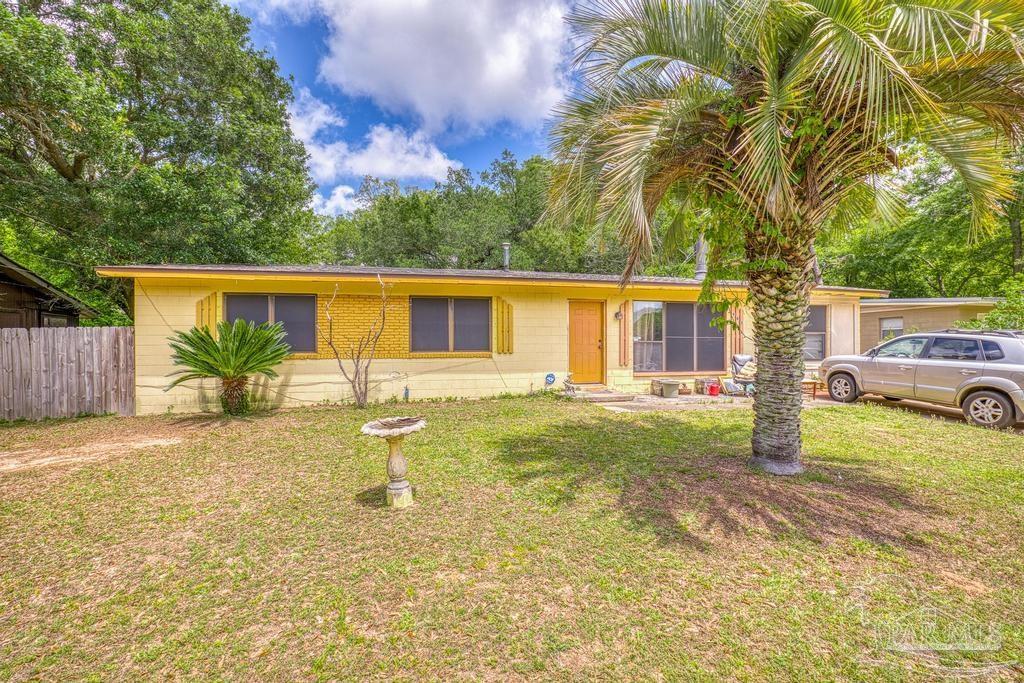 Montclair Rd, Pensacola, FL 32505