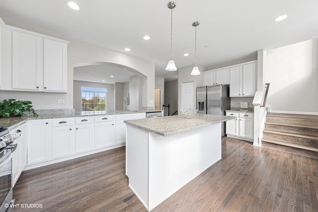 813 Paisley Ct, Townhouse with 3 bedrooms, 3 bathrooms and 2 parking in Naperville IL | Image 6