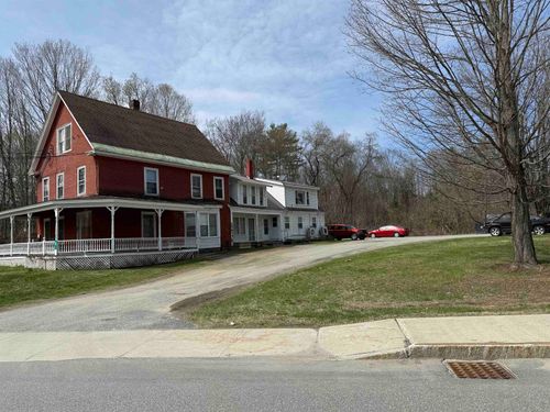 65 Giddings St, North Springfield, VT, 05150-9765 | Card Image