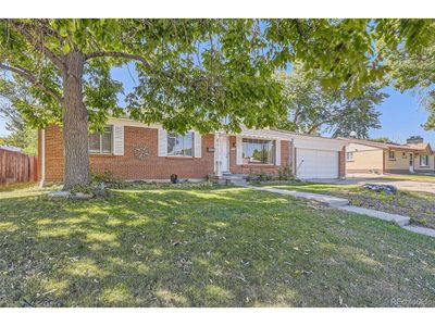 1355 S Yarrow St, House other with 4 bedrooms, 2 bathrooms and null parking in Lakewood CO | Image 2