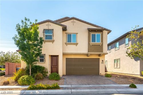 5685 Colbert St, North Las Vegas, NV, 89081-6906 | Card Image