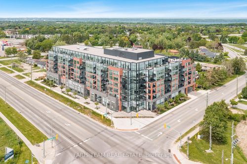 311-681 Yonge St, Barrie, ON, L4N4E8 | Card Image