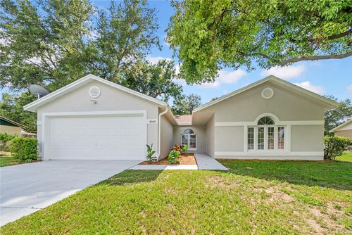 8020 Cheyenne Ln, LAKELAND, FL, 33810-2174 | Card Image