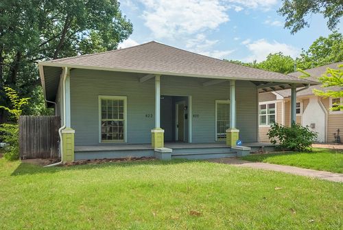 822 Haines Ave, Dallas, TX, 75208-4034 | Card Image