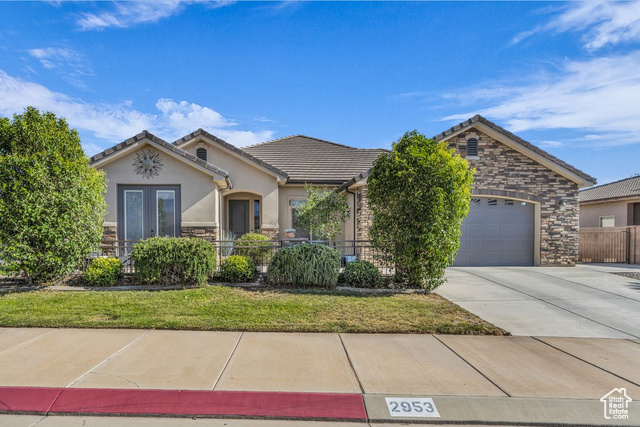 Cliffhanger Dr, Hurricane, UT 84737