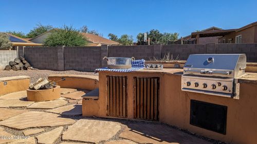 8766 N Golden Moon Way, Tucson, AZ, 85743 | Card Image