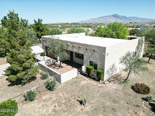 3138 W Green Park Dr, Benson, AZ, 85602-7782 | Card Image