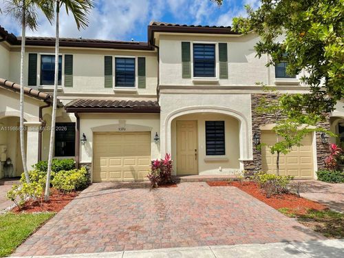 9370 W 34th Ct, Hialeah, FL, 33018-2055 | Card Image