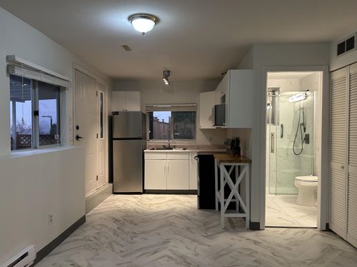 lower-2640 Mclaughlin Crt, Coquitlam, BC, V3B6K4 | Card Image