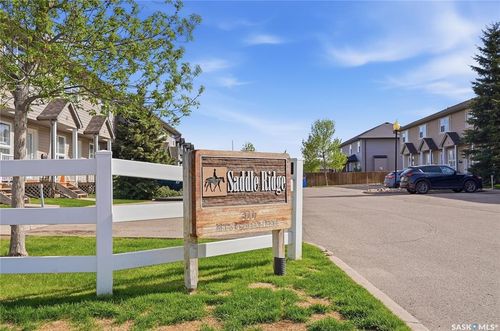 15-300 Maccormack Rd, Martensville, SK, S0K0A2 | Card Image