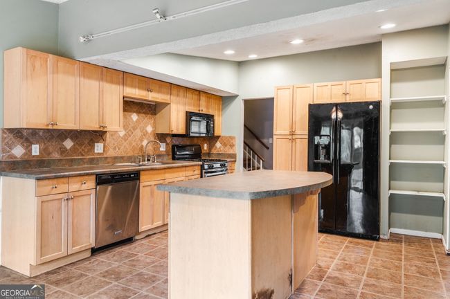 650 Sailwind Dr, House other with 4 bedrooms, 2 bathrooms and null parking in Roswell GA | Image 12