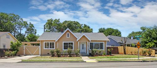 1520 N Berkeley Ave, Stockton, CA, 95205-3602 | Card Image