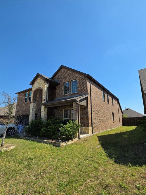 920 Philadelphia St, Fate, TX, 75189-4035 | Card Image