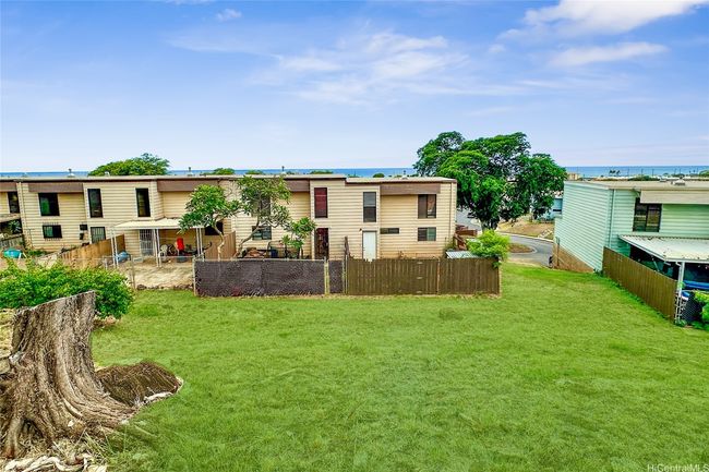 APT-1 - 87217 Helelua St, Condo with 3 bedrooms, 2 bathrooms and 2 parking in Waianae HI | Image 5
