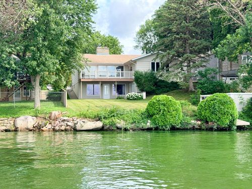 809 W Lake Ave, Worthington, MN, 56187-1275 | Card Image