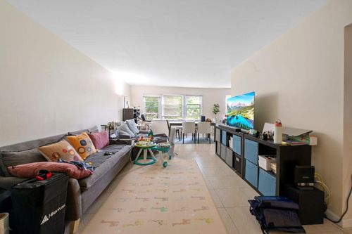 57 225th St, Oakland Gardens, NY, 11364-2042 | Card Image