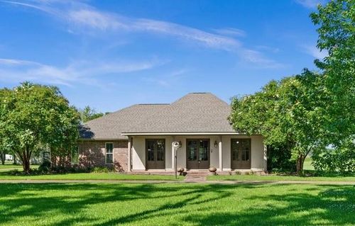 132 Evanshel Ln, Alexandria, LA, 71303-8778 | Card Image