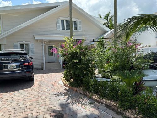 1-1524 Argyle Dr, Fort Lauderdale, FL, 33312-1542 | Card Image