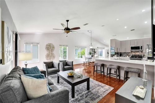 4444 Dogwood Cir, Weston, FL, 33331-5010 | Card Image