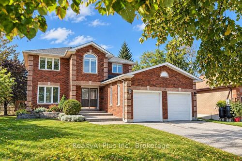 26 Warner Rd, Barrie, ON, L4N7M5 | Card Image