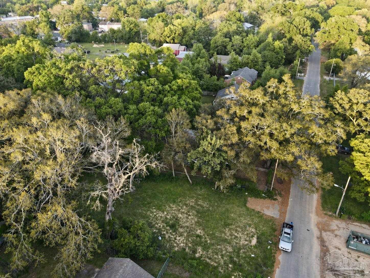 Land in Pensacola 2