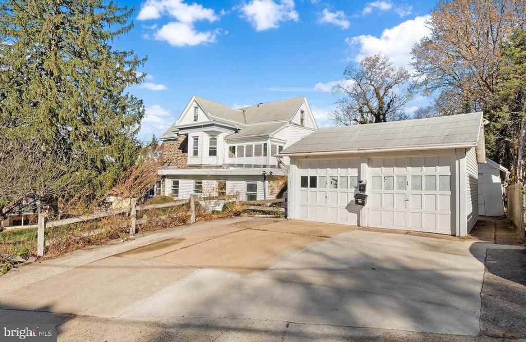Residential Lease in MELROSE PARK