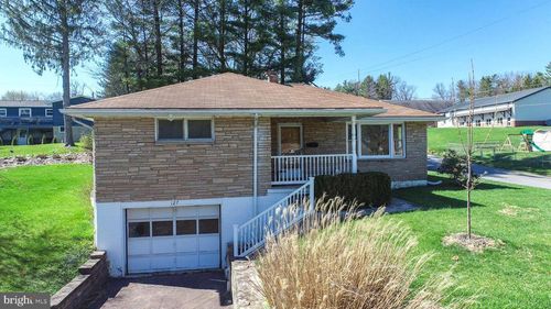 127 S Oakhall Dr, Oakland, MD, 21550-1922 | Card Image