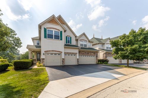 441 Bay Tree Cir, Vernon Hills, IL, 60061-1235 | Card Image