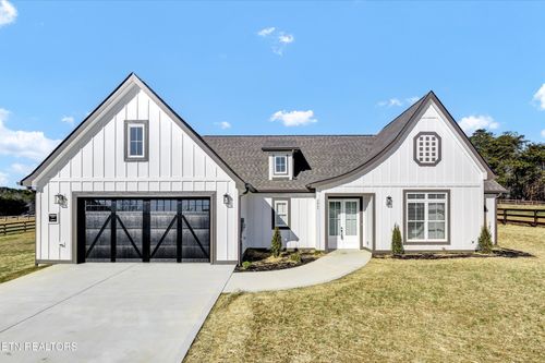 2409 Iron Forge Way, Sevierville, TN, 37876 | Card Image
