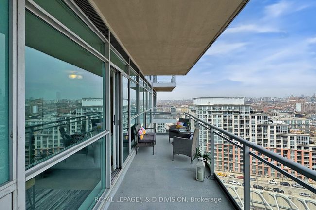 1707 - 80 Western Battery Rd, Condo with 2 bedrooms, 2 bathrooms and null parking in Toronto ON | Image 22