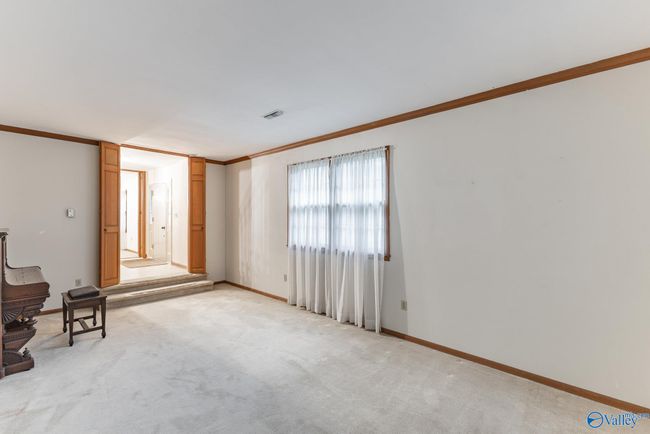 2501 College St Se, House other with 5 bedrooms, 3 bathrooms and null parking in Decatur AL | Image 8