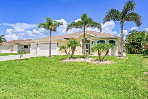 233 Fairway Rd, ROTONDA WEST, FL, 33947-2019 | Card Image