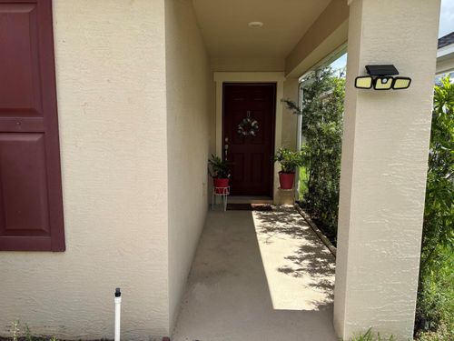 5850 Nw Pine Trail Cir, Port St. Lucie, FL, 34983-5347 | Card Image