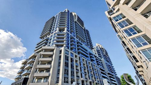 802-9201 Yonge St, Richmond Hill, ON, L4C1H9 | Card Image