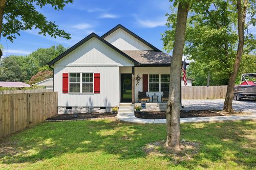 31 Honey Ln, Estill Springs, TN, 37330-3529 | Card Image