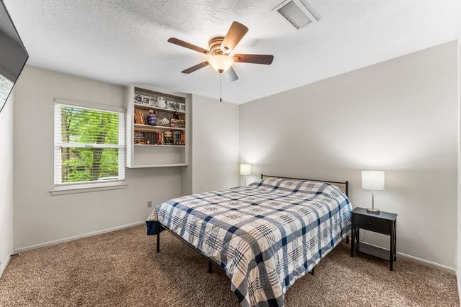 11904 N Blackjack Oak Cir, House other with 4 bedrooms, 2 bathrooms and 2 parking in The Woodlands TX | Image 25