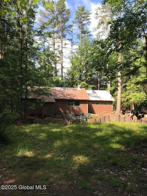 40 Field Rd N, North Creek, NY, 12853-3507 | Card Image