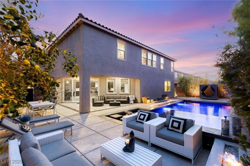 338 Azar Swan Ave, Las Vegas, NV, 89183-4301 | Card Image