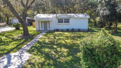 8350 State Road 100, House other with 3 bedrooms, 2 bathrooms and null parking in Melrose FL | Image 1