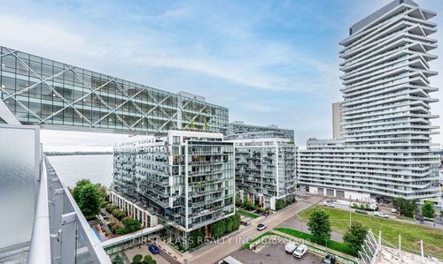 918-39 Queens Quay E, Toronto, ON, M5E0A5 | Card Image