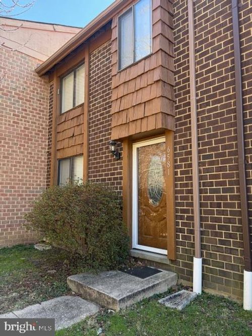 6581 Pressed Gentian, COLUMBIA, MD, 21045-4517 | Card Image