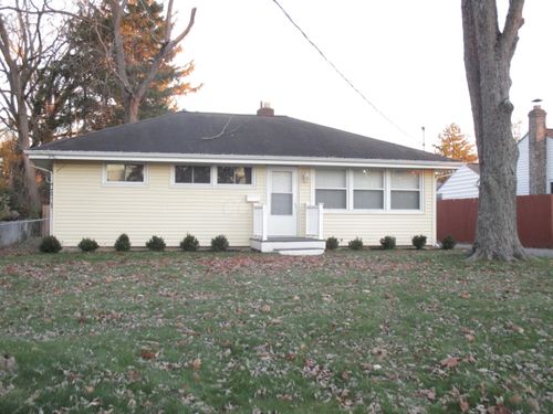 3808 Maize Rd, Columbus, OH, 43224-2606 | Card Image